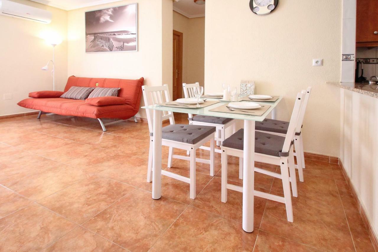 Apartmán Zoa Happy Vacations Torrevieja Exteriér fotografie